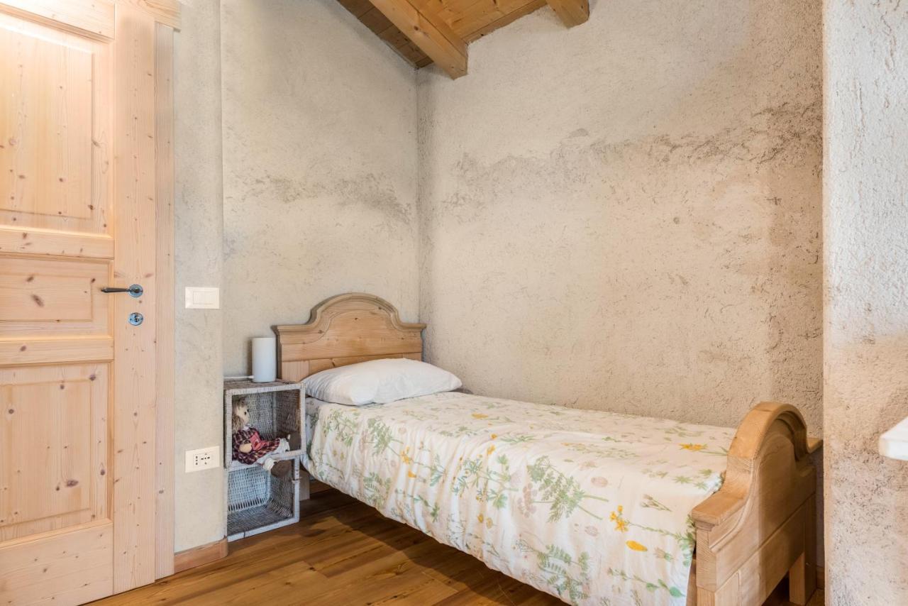 Baita Al Rossat Sant'Orsola Exteriör bild